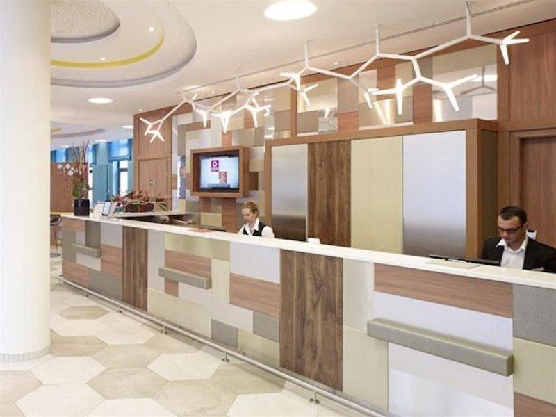 Aparthotel Adagio Koeln City Екстериор снимка