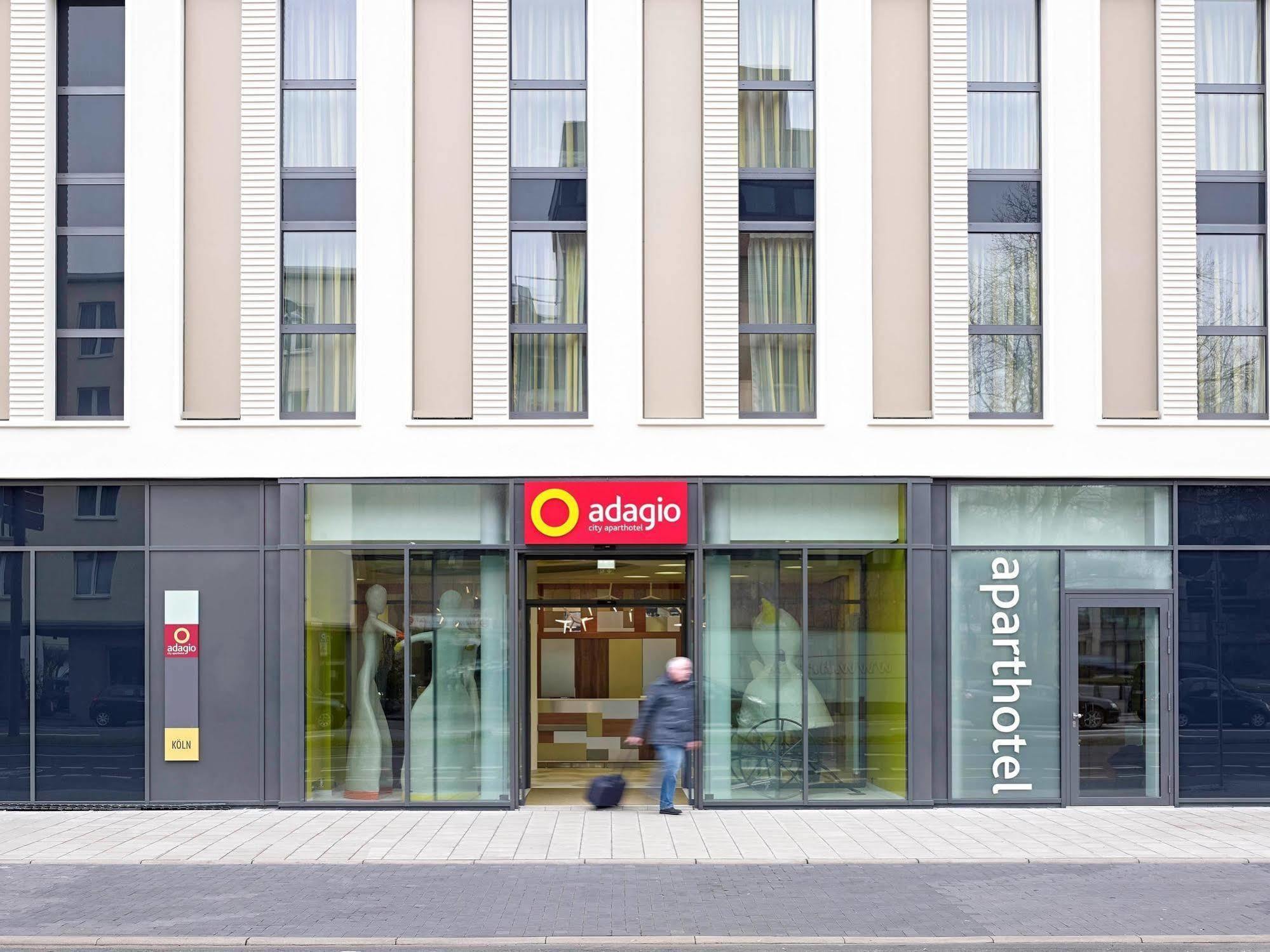 Aparthotel Adagio Koeln City Екстериор снимка